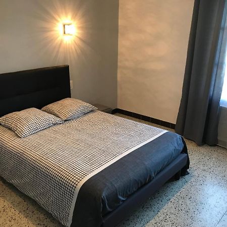 Appartement Tout Confort Avec Parking Ferme Arles Eksteriør billede