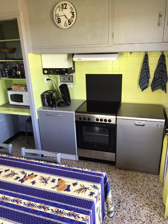 Appartement Tout Confort Avec Parking Ferme Arles Eksteriør billede
