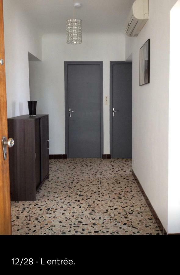 Appartement Tout Confort Avec Parking Ferme Arles Eksteriør billede