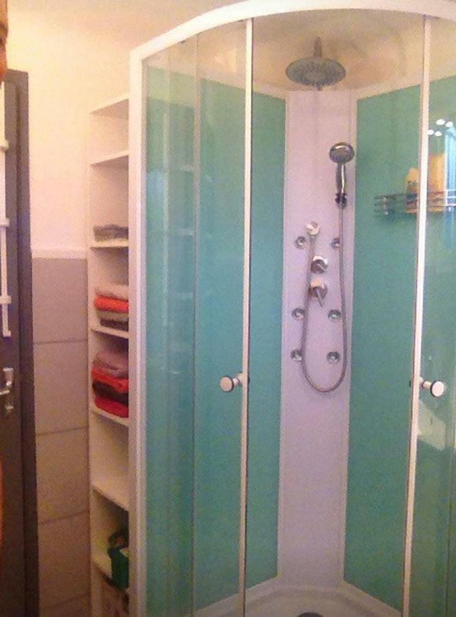 Appartement Tout Confort Avec Parking Ferme Arles Eksteriør billede